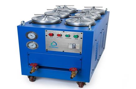 La filtration de l'huile hydraulique est utilisée pour éliminer l'eau et les autres polluants de l'équipement